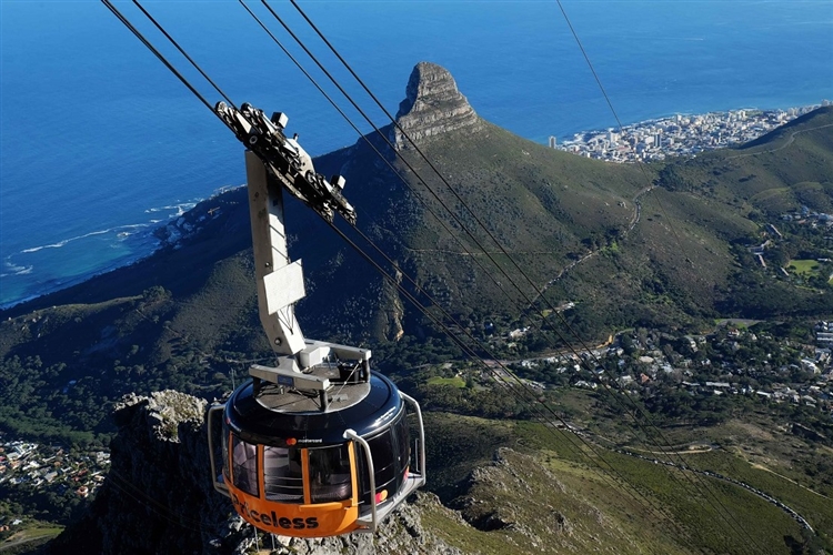 Western Cape, Cape Town, Table Mountain, Cable car, October, 92 years, birthday celebrations, Operational Head Wahida Parker, Table Mountain Aerial Cableway